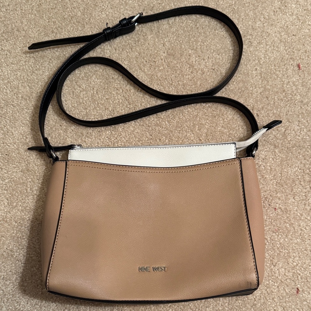 Nine West Beige and White Crossbody Bag